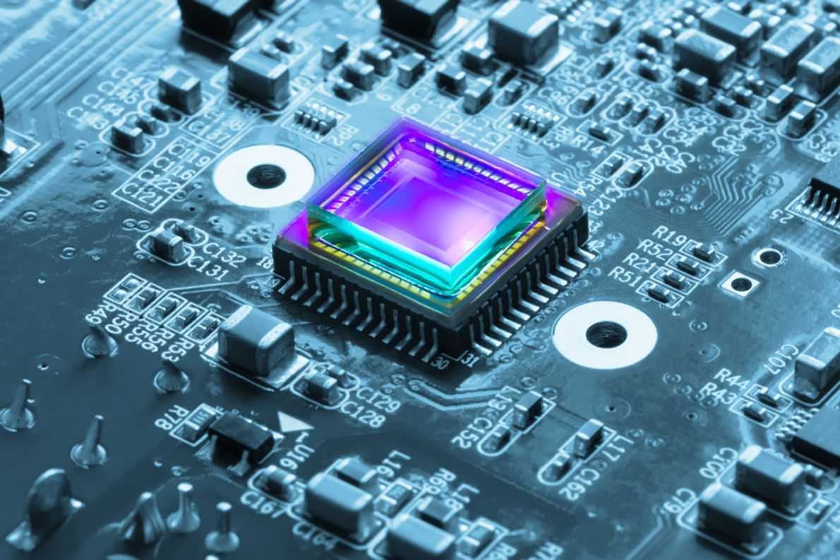  Eectronics