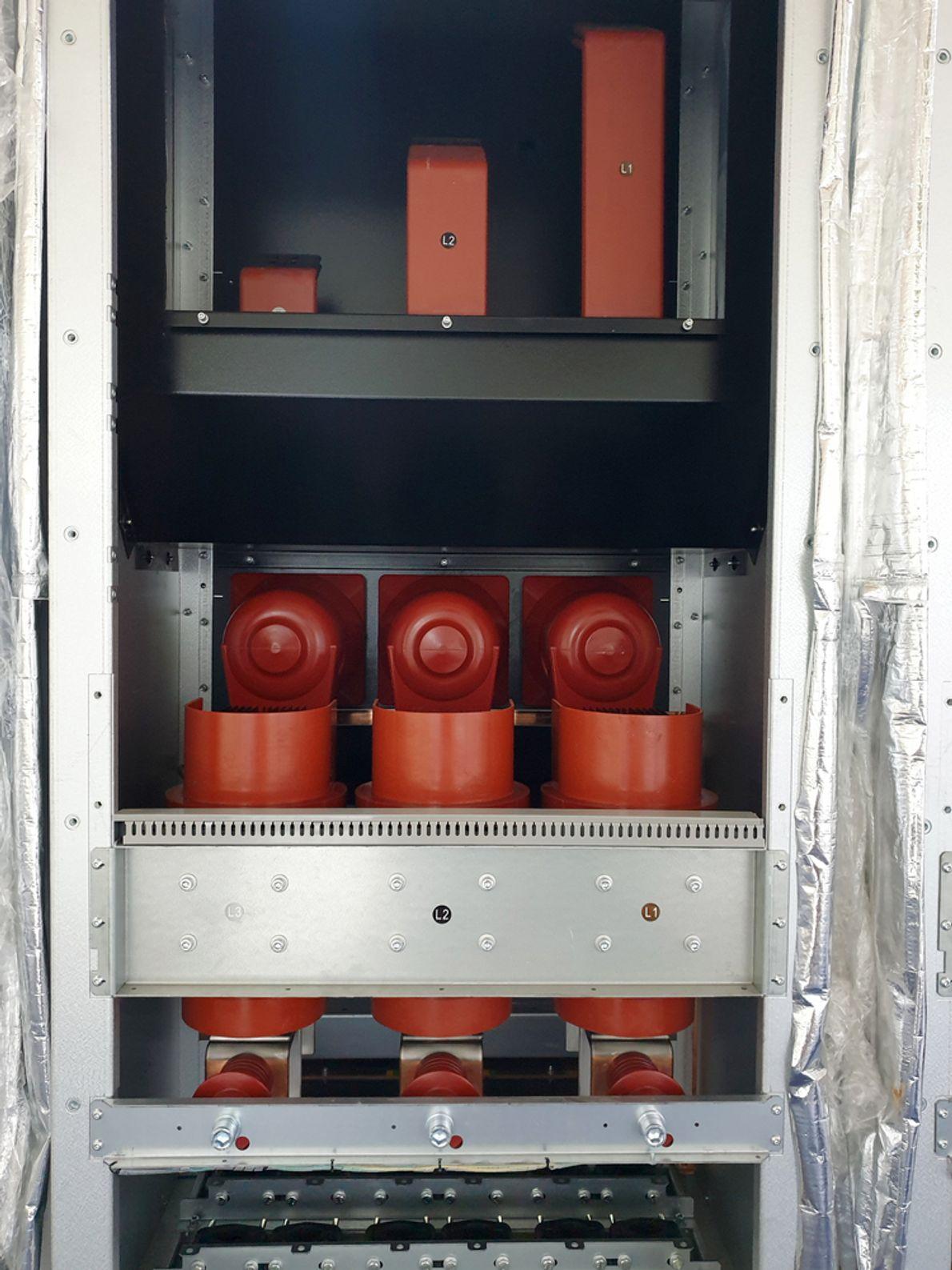 Epotec® YDH 184M2 : Epotec® TH 8656 : Epotec® TA 7851 : Epotec® TP 09